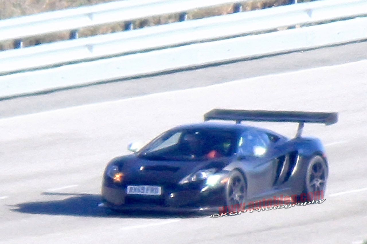 McLaren przygotowuje MP4-12C do wyścigów klasy GT3