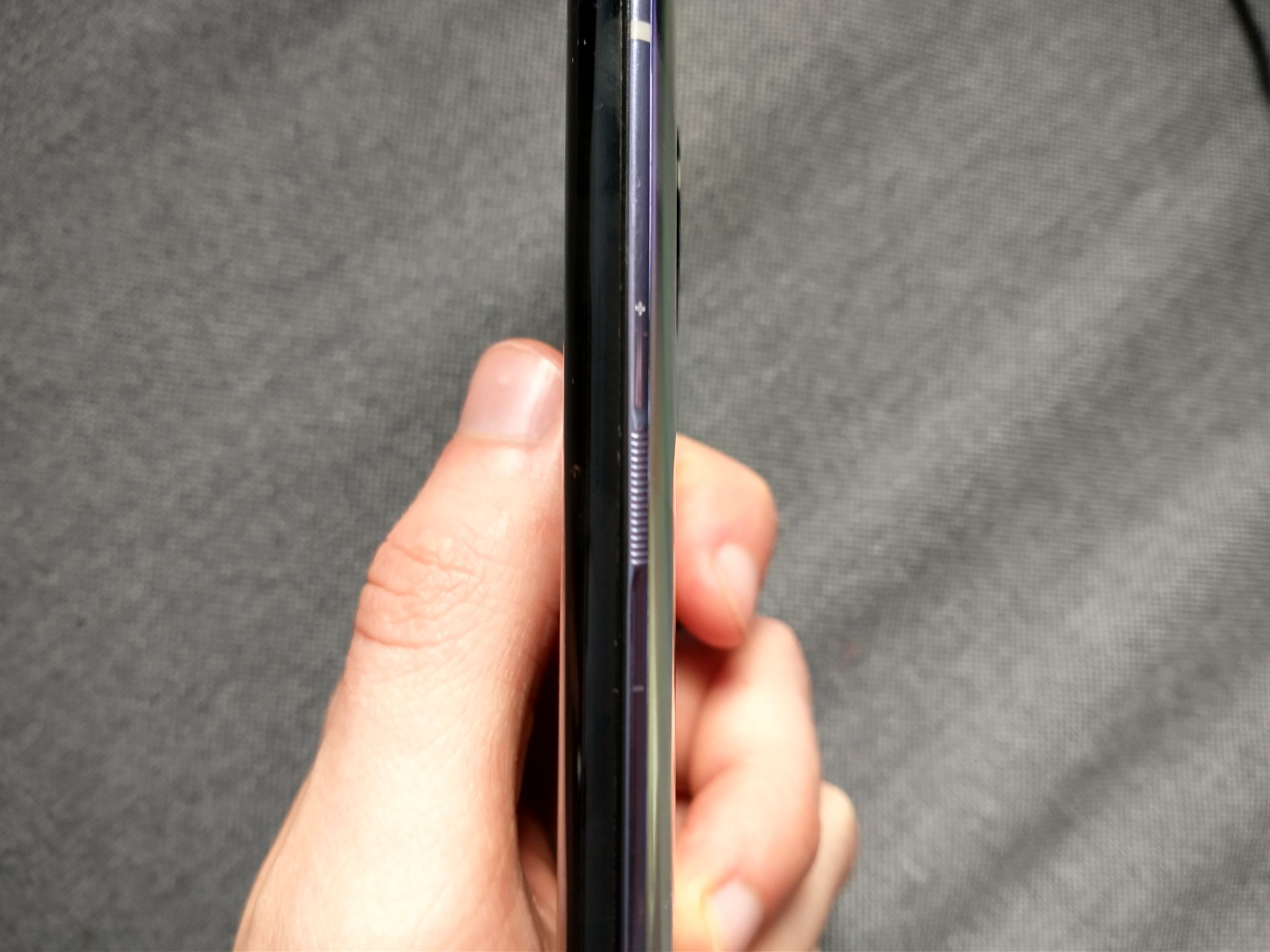 Smartfon bez przycisków to nie fanaberia. To przyszłość 4