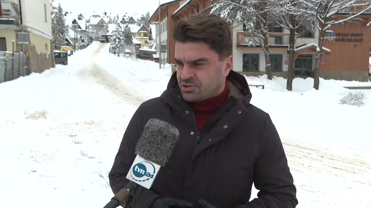 Samorządowcy z trwogą śledzą prognozy. Koszty odśnieżania ulic wzrosły w Kościelisku o nawet 40 proc.