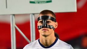 Skrtel pokazał zdjęcie po operacji nosa. Porównuje się do... Brada Pitta