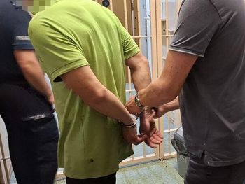 Lębork: Miał pod koszulką 150 woreczków. Wpadł podczas kontroli