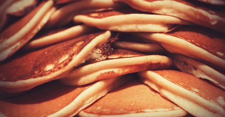 Sposób na pozbycie się oponki na brzuchu. Wystarczy zrezygnować z tych produktów