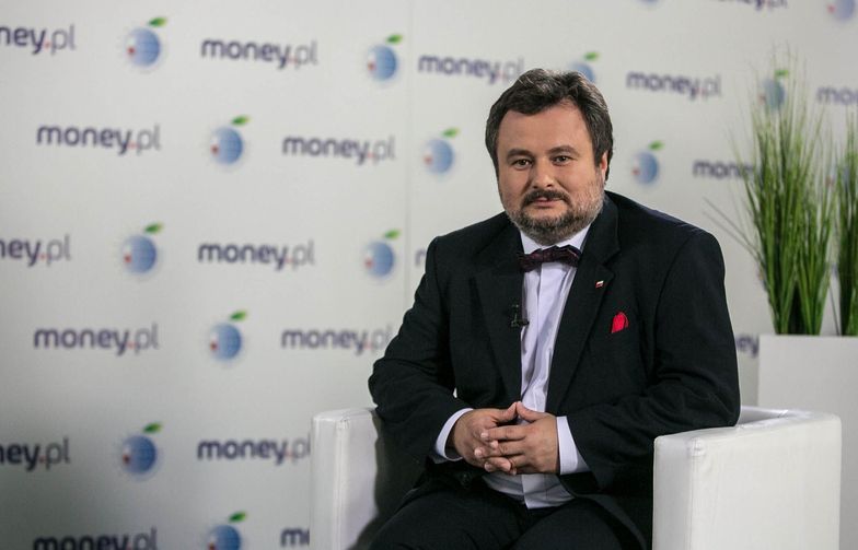 UOKiK jest zaniepokojony sposobem informowania klientów o ryzyku związanym z zaciąganiem kredytów złotówkowych ze zmienną stopą oprocentowania