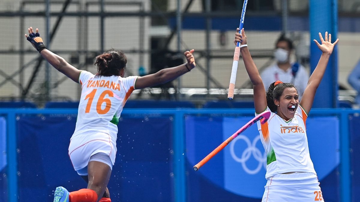 Zdjęcie okładkowe artykułu: Getty Images / Ramsey Cardy/Sportsfile / Na zdjęciu: radość reprezentantek Indii