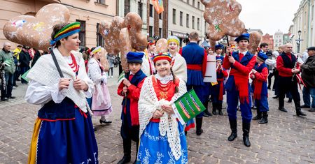 Parada i koncert na rozpoczęcie wielkiej imprezy w Toruniu [fotorelacja]