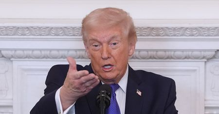 "Rozważam". Trump o "ograniczonym" ataku na Iran