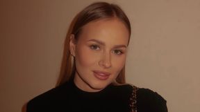 Nie pcha się na afisz. Jej mąż uratował honor Polaków