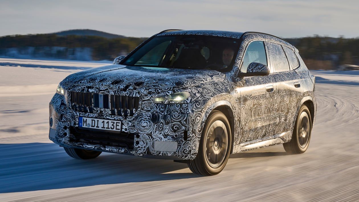 BMW iX1