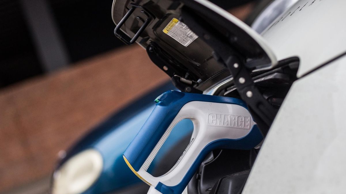 Ładowarki do aut elektrycznych to brakujący element w rozwoju elektromobilności w Polsce