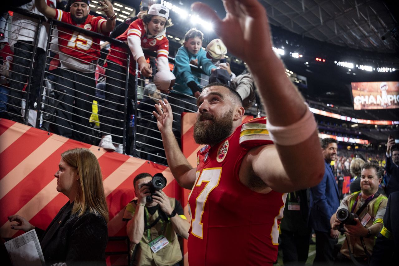 LAS VEGAS, NEVADA - FEBRUARY 11: Travis Kelce #87 of the Kansas City Chiefs celebrates as he walks off the field following the NFL Super Bowl 58 football game between the San Francisco 49ers and the Kansas City Chiefs at Allegiant Stadium on February 11, 2024 in Las Vegas, Nevada. (Photo by Michael Owens/Getty Images)