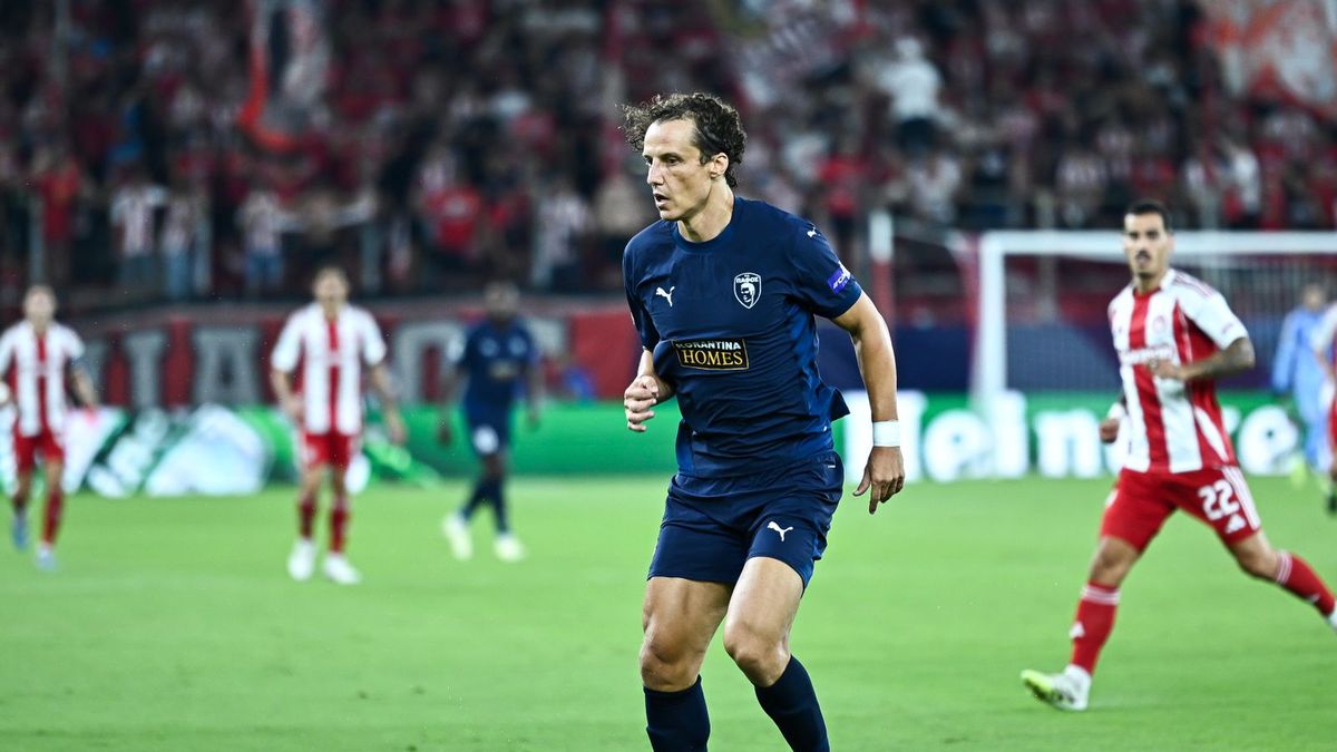 Getty Images / Stefanos Kyriazis/NurPhoto via Getty Images / David Luiz