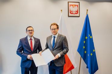 Grzegorz Łaguna (z prawej) i minister energii Miłosz Motyka