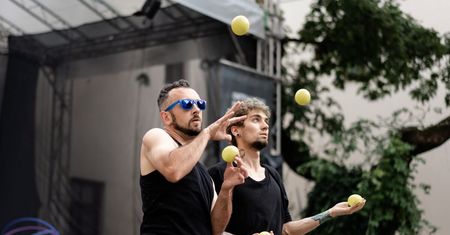 Żonglerskie opowieści – spektakl improwizowany
