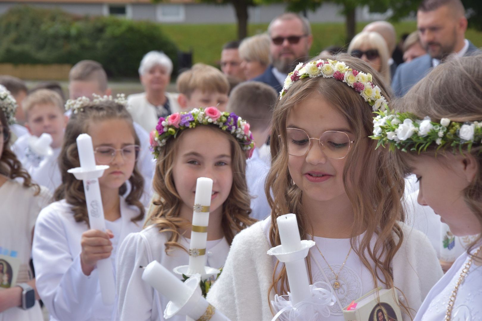 Na uroczystości dzieci wyglądały pięknie