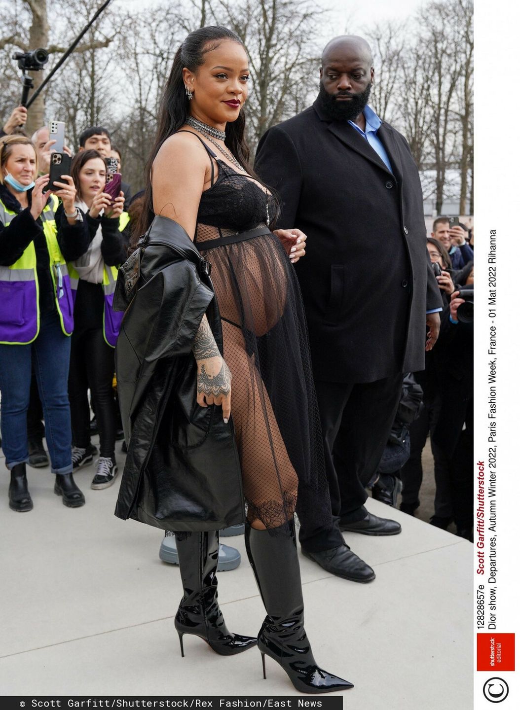 Rihanna - Dior Show