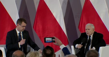 “Jest pan współczesnym Piłsudskim”. Kaczyński: Jestem skromym politykiem naszych czasów