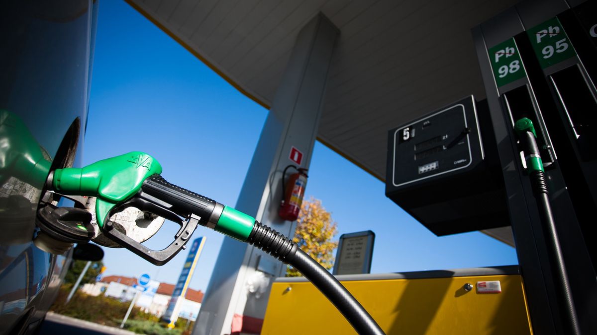 Magiczna granica 6 zł za benzynę 95 nie została wbrew pozorom przekroczona 