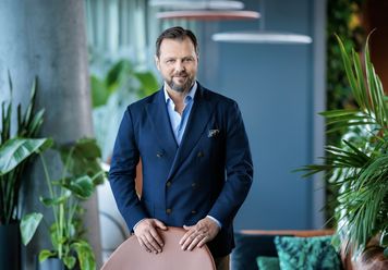 N!Asystent nowej generacji. Nest Bank pokazuje asystenta AI, który załatwia sprawy w rozmowie