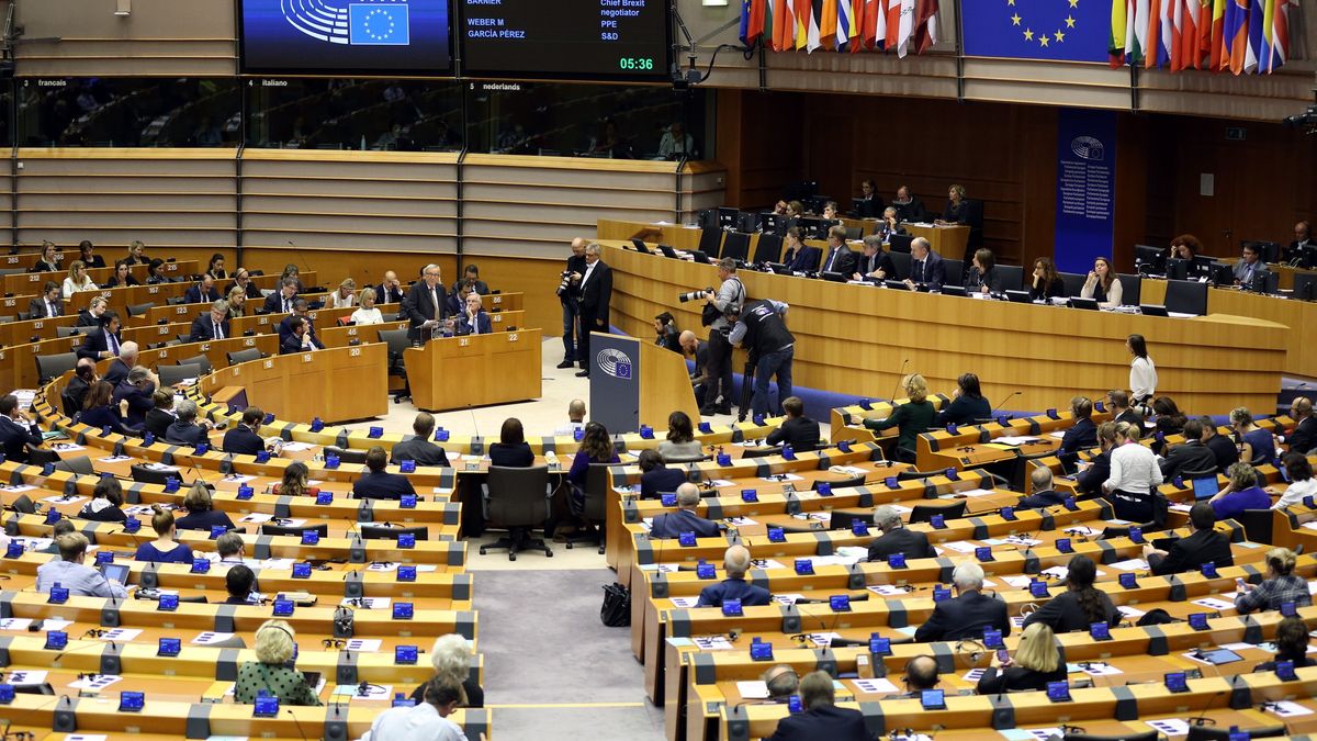 Zmiana czasu jednak zostanie? "Nie jest wiadome, jakie będą dalsze losy tego projektu"