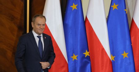 Tusk pytany o telefon Kaczyńskiego do b. prezesa TVP. "Uff. Kamień z serca mi spadł"