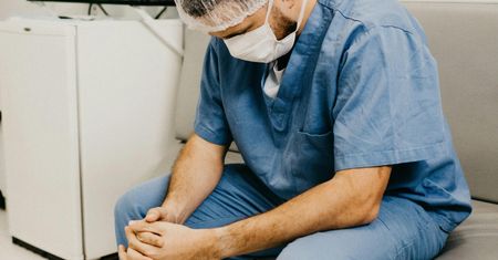 Oferowali 100 tys. zł miesięcznie. Szpital nie mógł znaleźć lekarza miesiącami