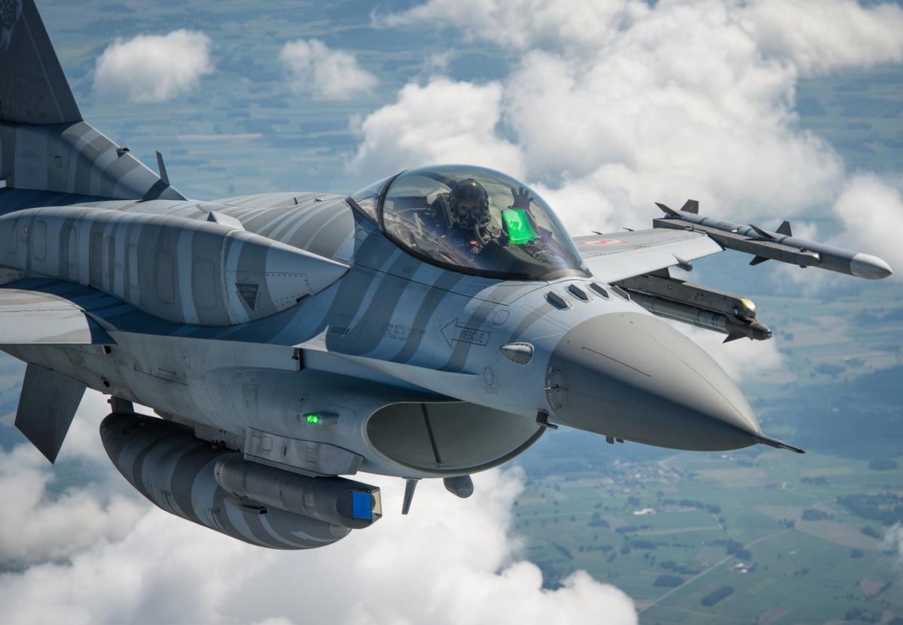 1,7 mld na F-16. Polskie samoloty zyskają nowe możliwości