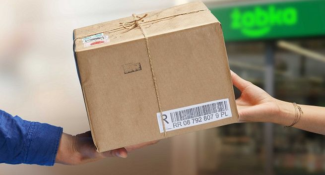 Rusza usługa „Zostaw paczkę w Żabce”