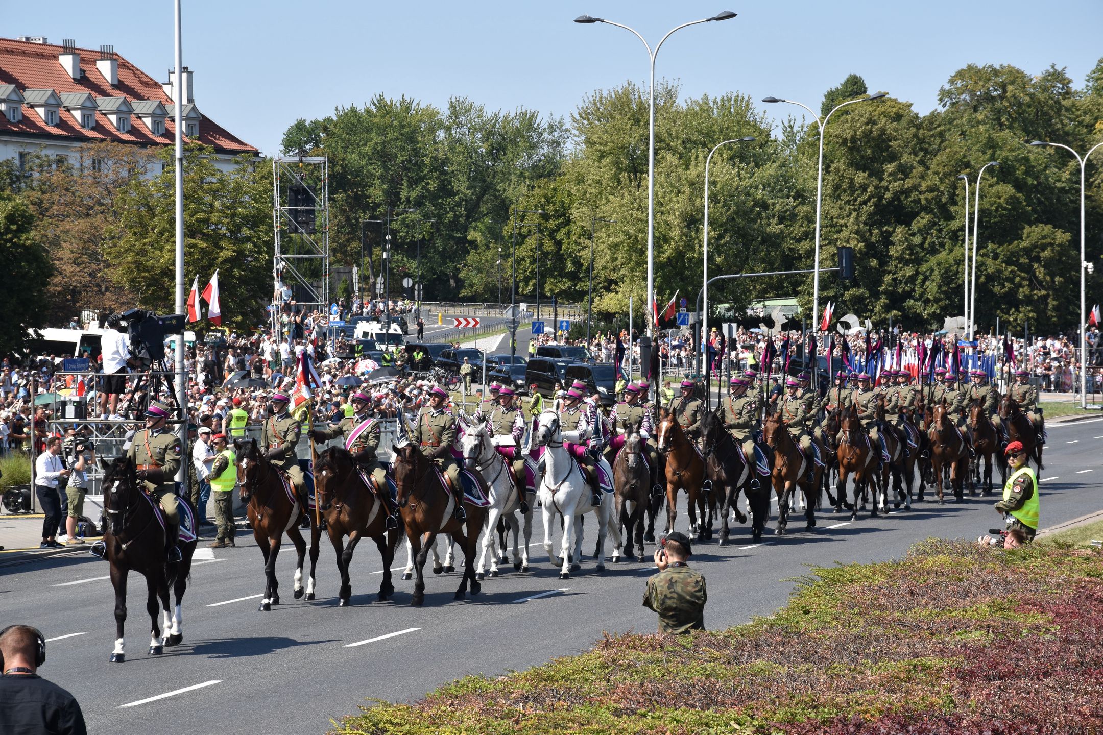 Nawiązanie do kawaleryjskich tradycji narodu polskiego