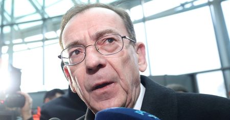 "Legitymacja nieaktywna". Hołownia o statusie Kamińskiego