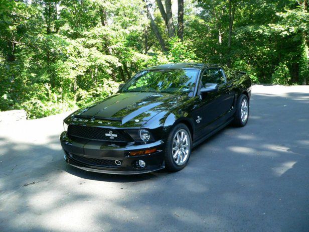 Ford Shelby GT500KR należący do Carrolla Shelby'ego na sprzedaż