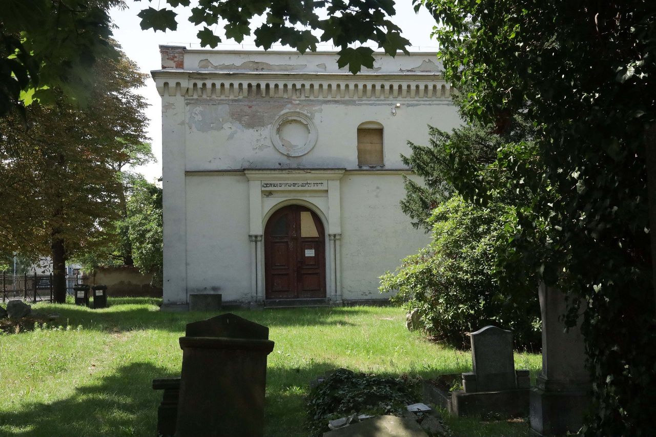 Dom Pogrzebowy z XIX wieku. Wyjątkowe miejsce w Legnicy