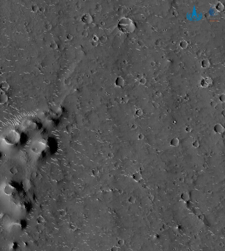 Zdjęcie Mars z sondy Tianwen-1