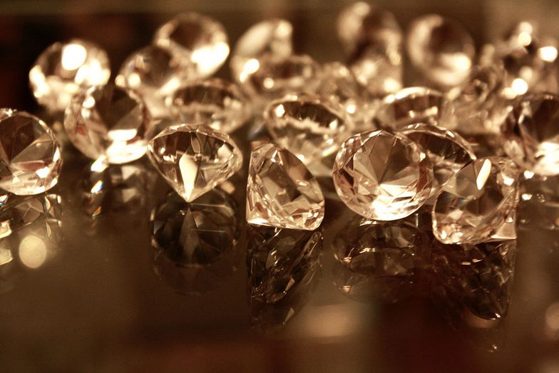 Produkcja sztucznych diamentów. Leo Di Caprio wraz z miliarderami z Doliny Krzemowej inwestuje w niezwykły startup