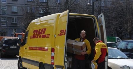 Rewolucja na rynku paczek. Problem braku kurierów zniknie
