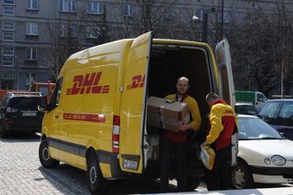 Oszuści podszywają się pod DHL. Uważaj na te maile