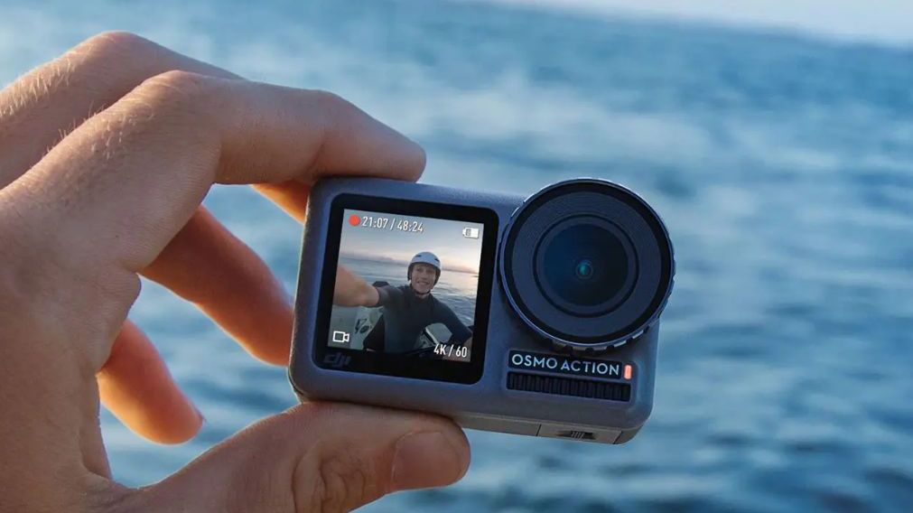 DJI Osmo Action w sprzedaży. Ma dwa ekrany i nagrywa w 4K 1