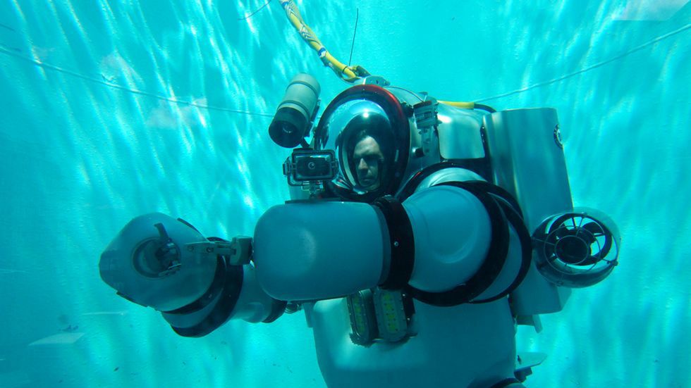 Egzoszkielet jak z gry „Bioshock”. Nurek zejdzie w nim na ponad 300 metrów 1