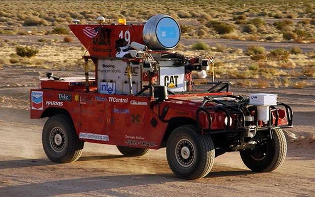 Jeden z pojazdów, biorących udział w DARPA Grand Challenge 2004