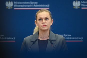 W sieci spekulacje ws. challenge'u w szkołach. Nowacka komentuje dla WP