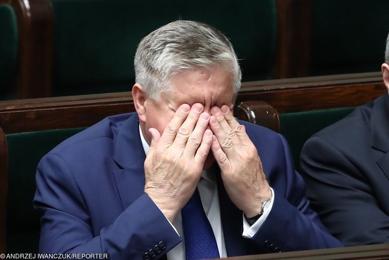 Zastępcy ministra Jurgiela nie mają na co narzekać