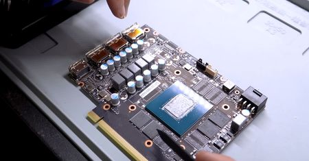 Przerobił kartę GeForce RTX 3060 na wydajniejszy model. Osiągi poszybowały w górę
