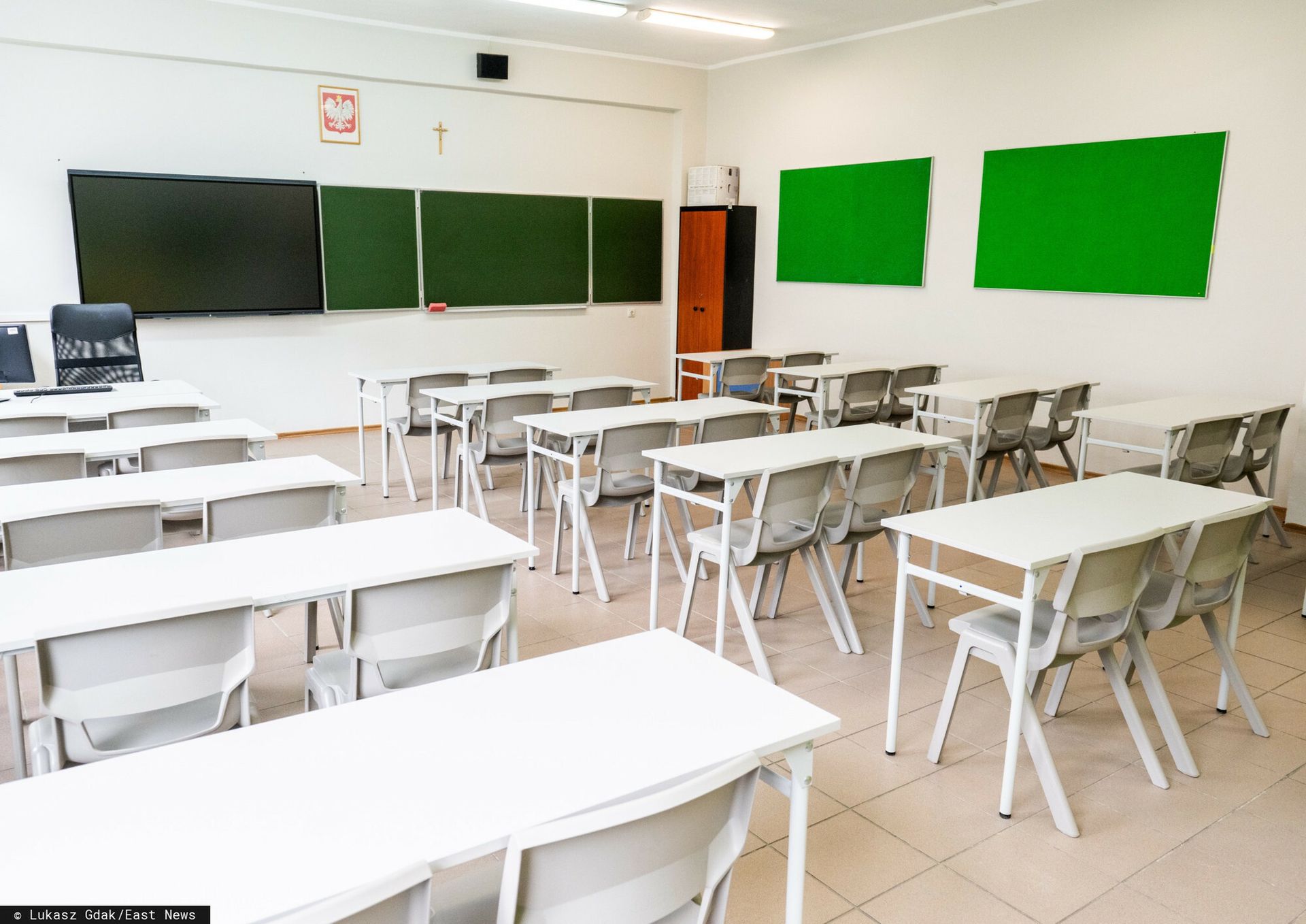 wiadomości,aktualności,WP Wiadomości Syberyjski mróz nie odpuszcza. Co z nauką w szkołach?