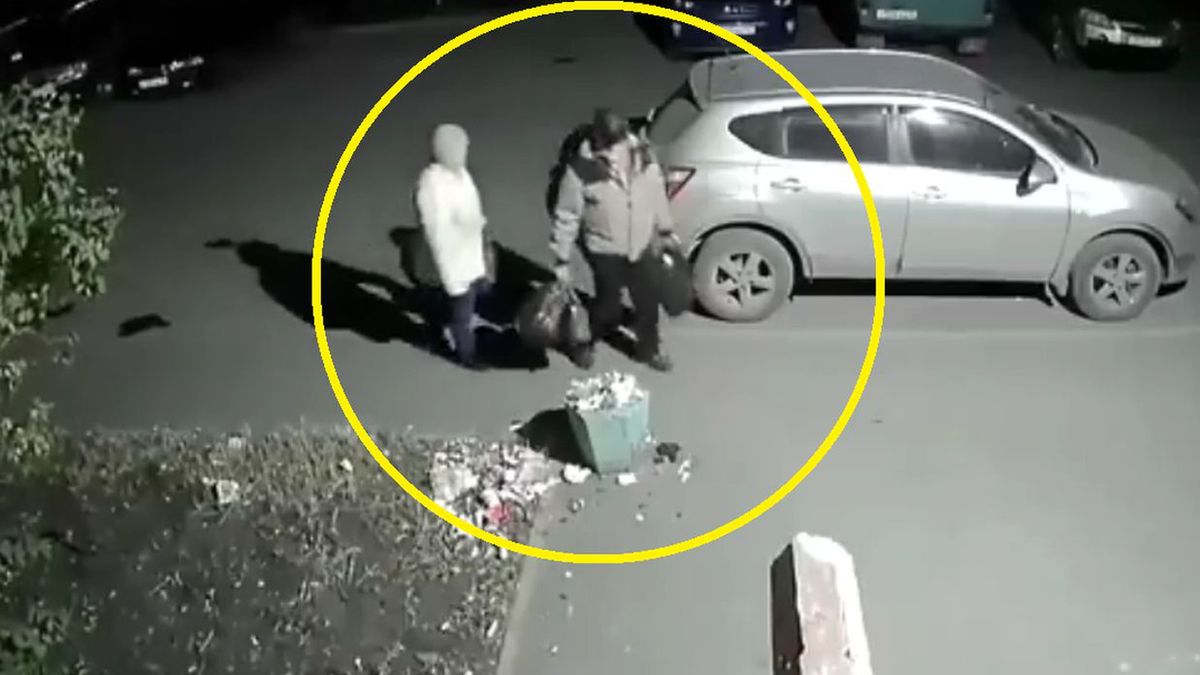 Senior przewrócił kosz na śmieci 