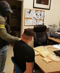Potężna wpadka handlarzy narkotyków w Gdańsku. Policjanci zarekwirowali ponad 3,5 kg mefedronu