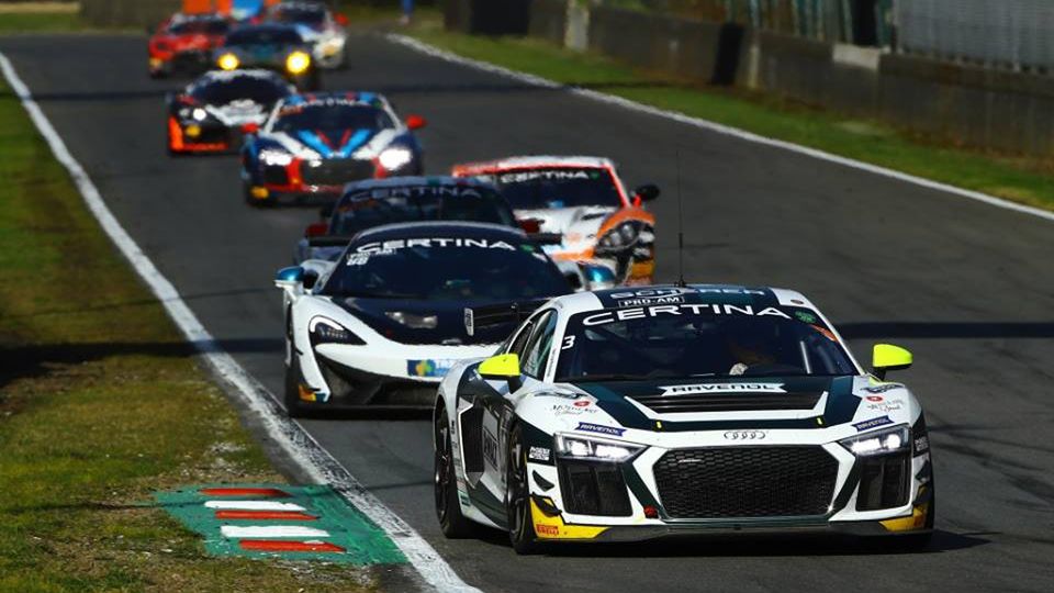 Materiały prasowe / GT4 European Series / Gosia Rdest w trakcie wyścigu w Zolder