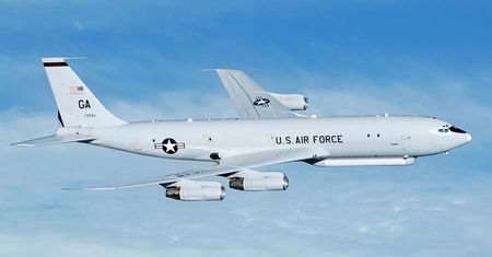 Boeing E-8C nad Polską. To amerykański samolot rozpoznania pola walki i dowodzenia