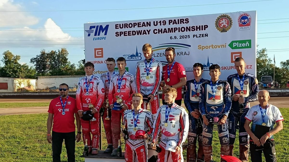 WP SportoweFakty / Wojciech Mita / Na zdjęciu: podium finału MEP do lat 19 w Pilźnie