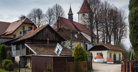 Ta wioska w Niedzielę Palmową staje się stolicą Polski. Padają tu rekordy