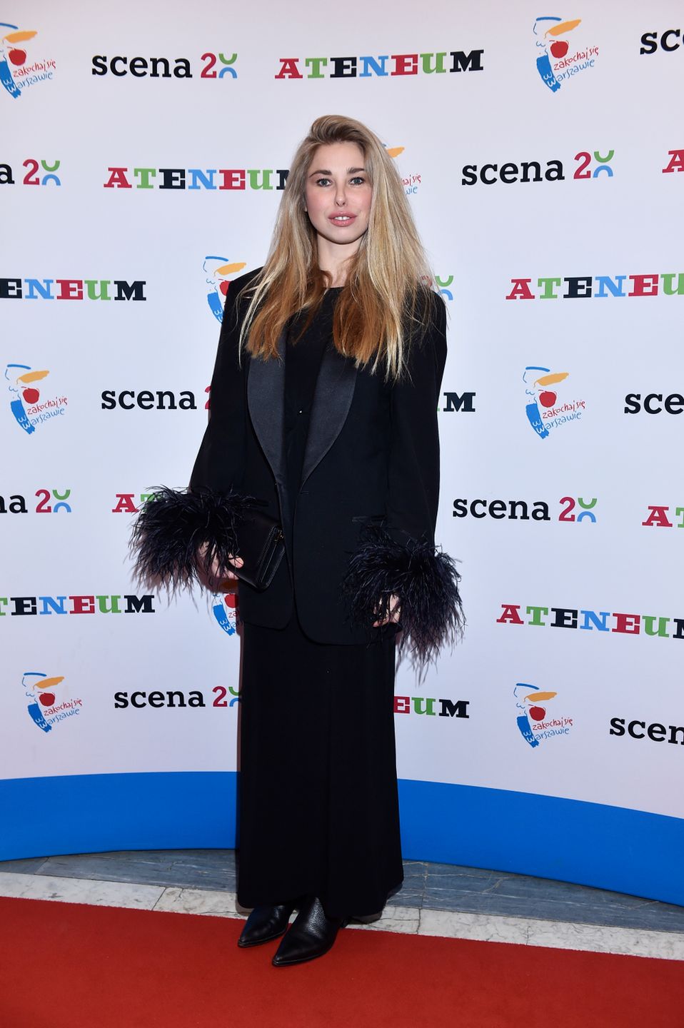 Milena Suszyńska - Premiera spektaklu Alicja w Krainie Snów