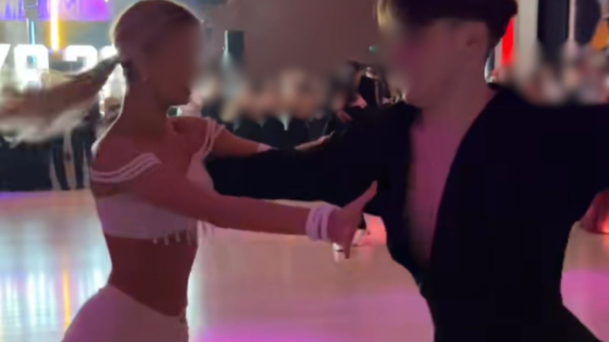 Samba na studniówce.